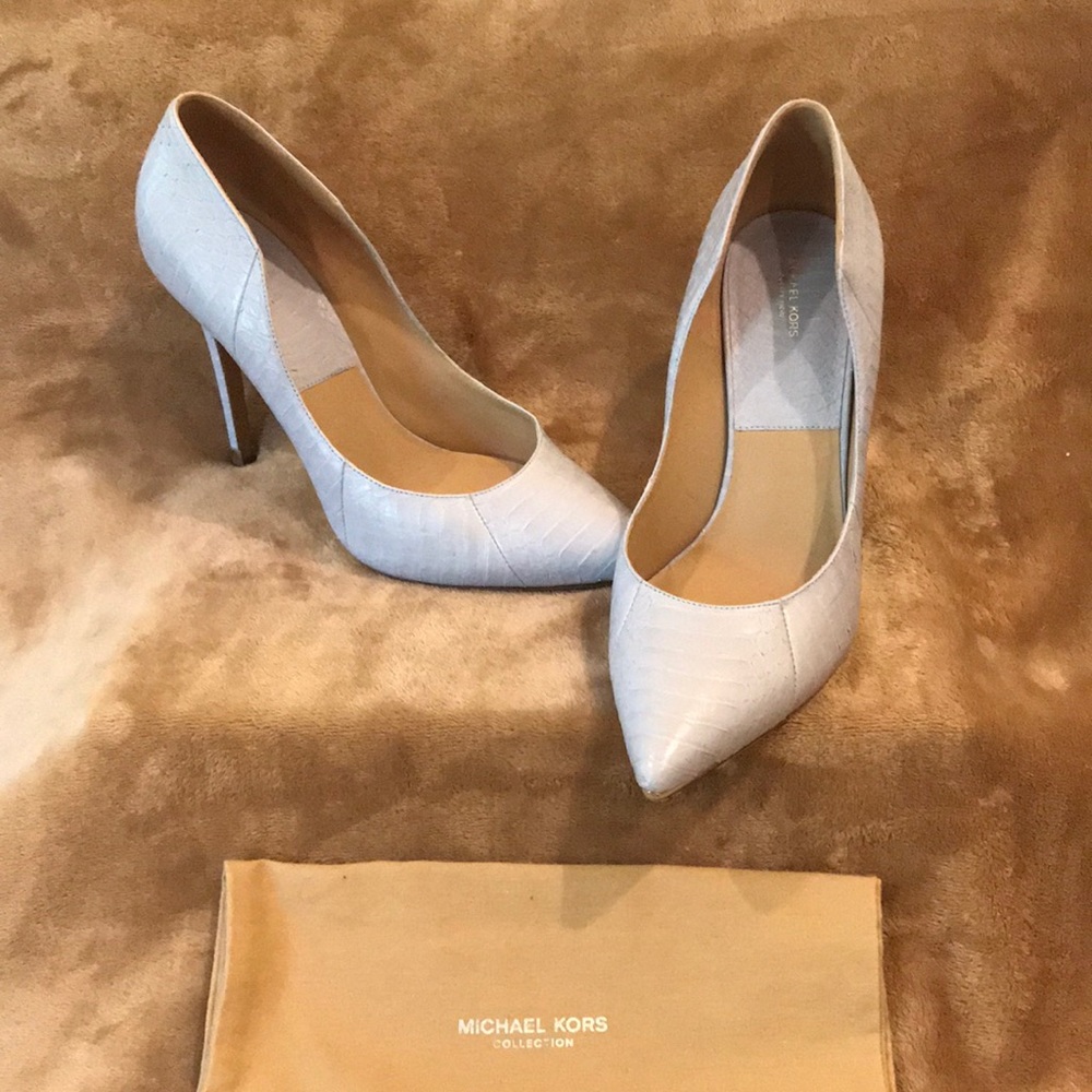 Michael Kors Collection Light Blue Pumps size 40
